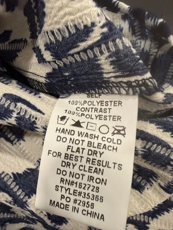 Voy Coastal Navy White Green Patterned Top with Ruffle Trim Short Sleeves Sz M - Picture 6 of 8